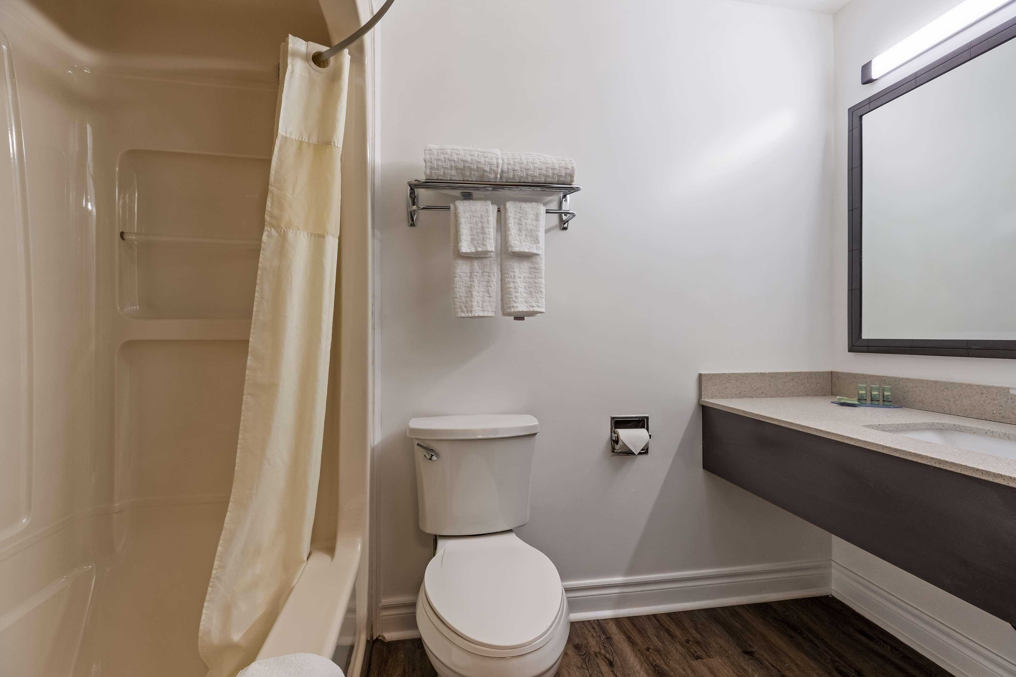 Surestay Hotel By Best Western Kemptville Exterior foto