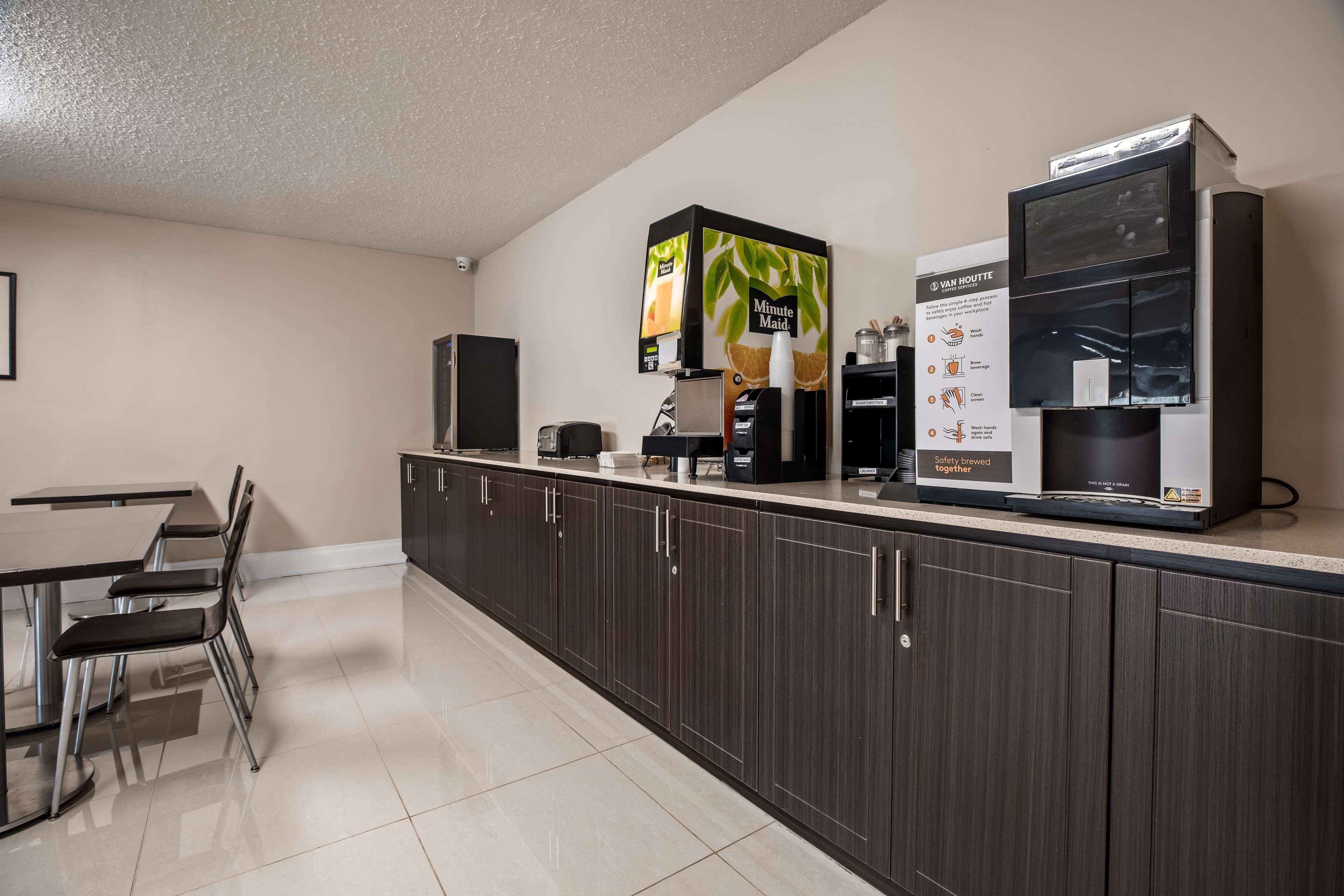Surestay Hotel By Best Western Kemptville Exterior foto