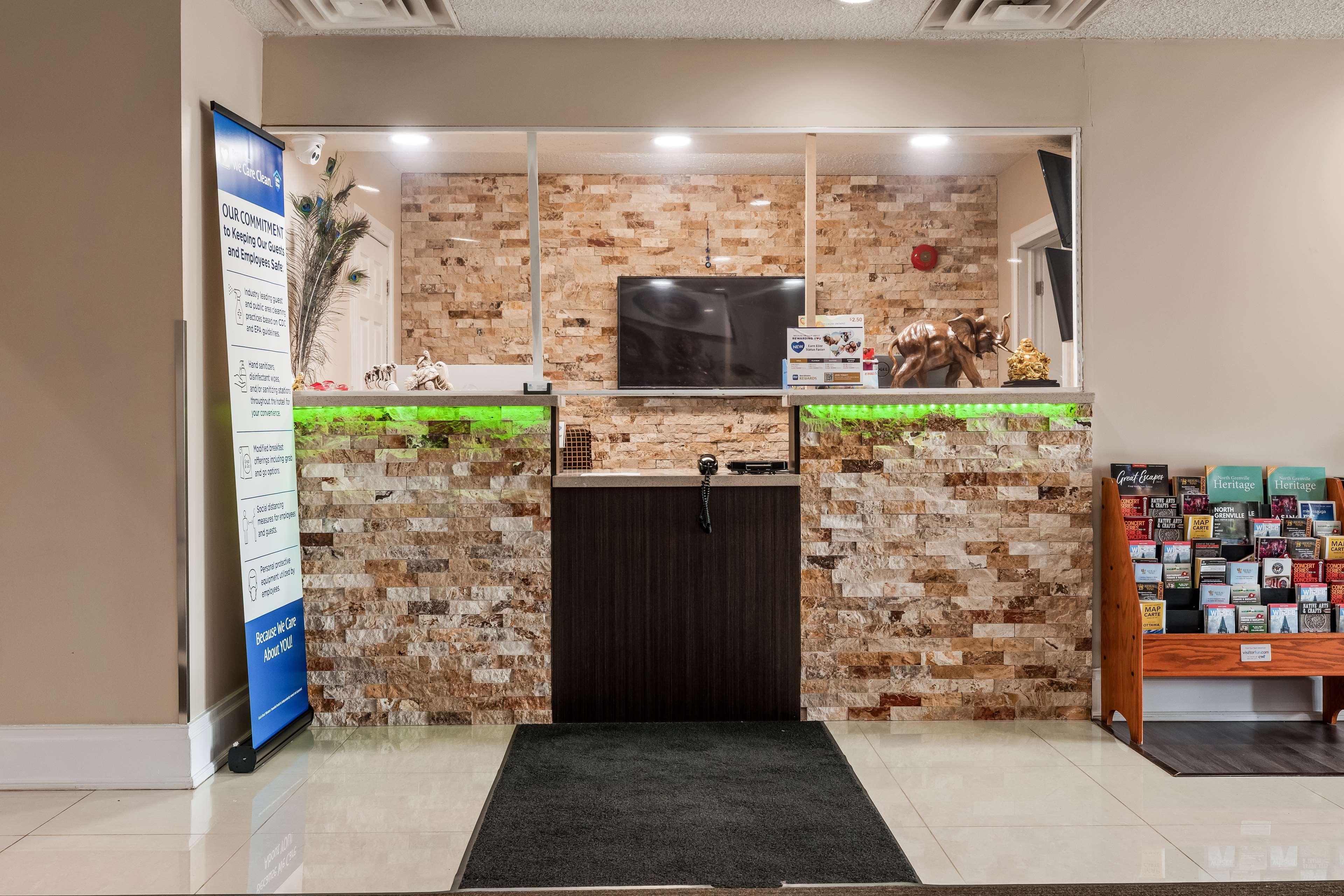 Surestay Hotel By Best Western Kemptville Exterior foto